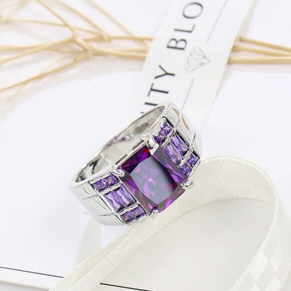 Fashion Purple Zircon Ring - Picture 2 of 3
